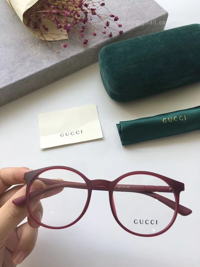 Gucci Sunglasses 183759