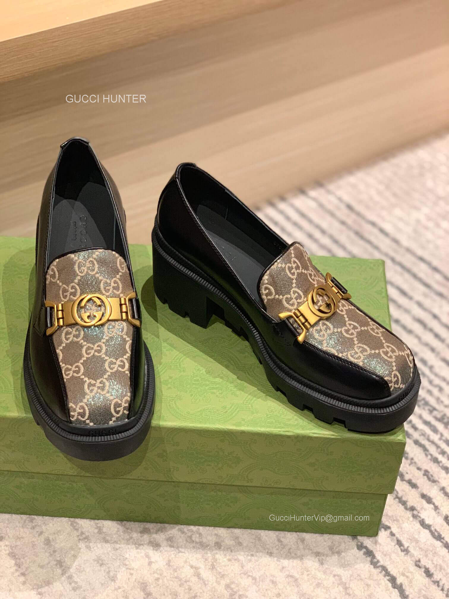 Gucci Womens Interlocking G Horsebit Loafers in Brown and Ebony GG Supreme Canvas and Black Leather 2281385