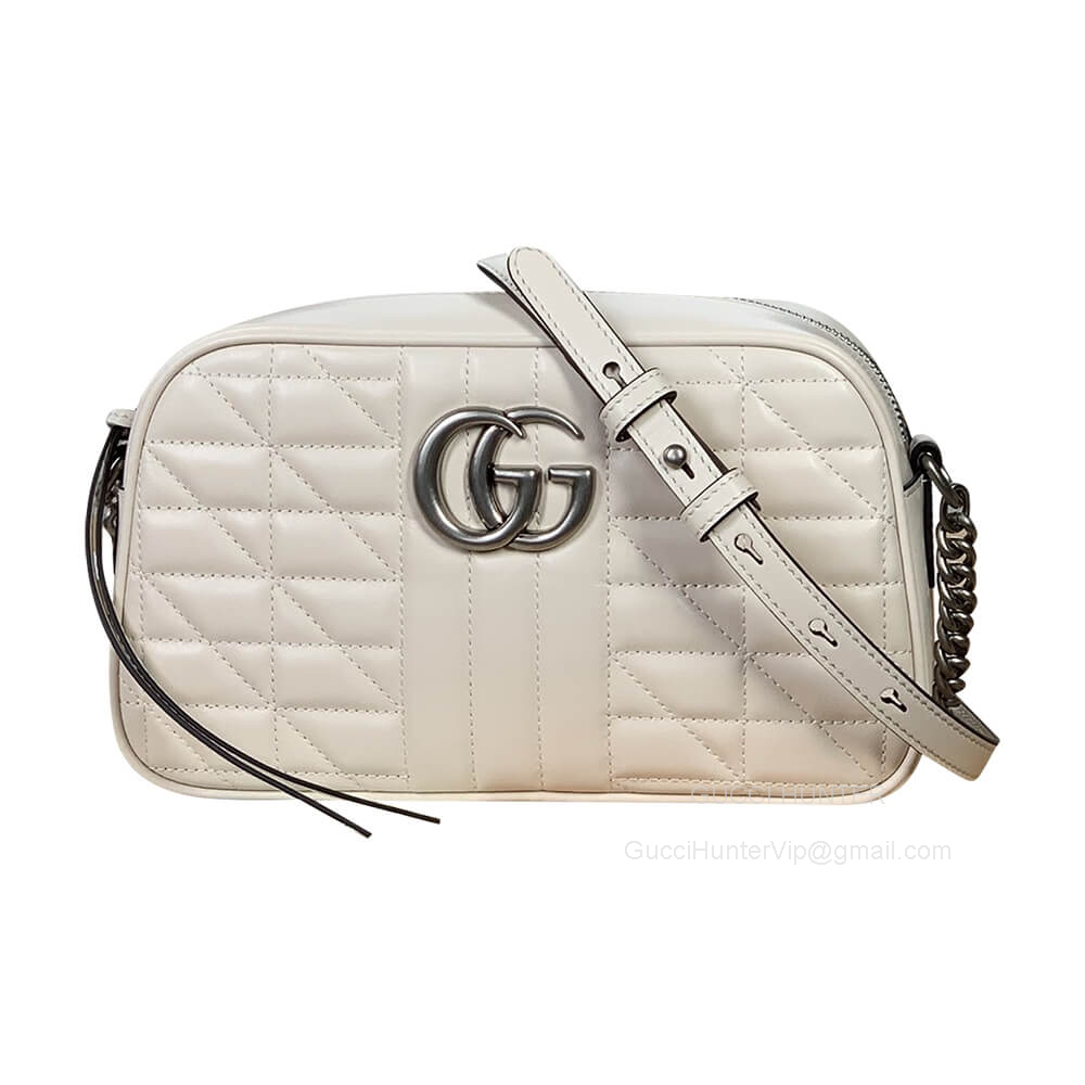 Gucci Shoulder Bag Gucci GG Marmont Matelasse Leather Shoulder Bag in White 447632